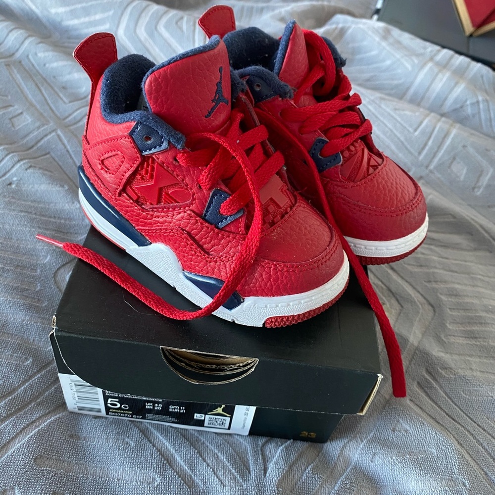 Baby Jordan 4's
